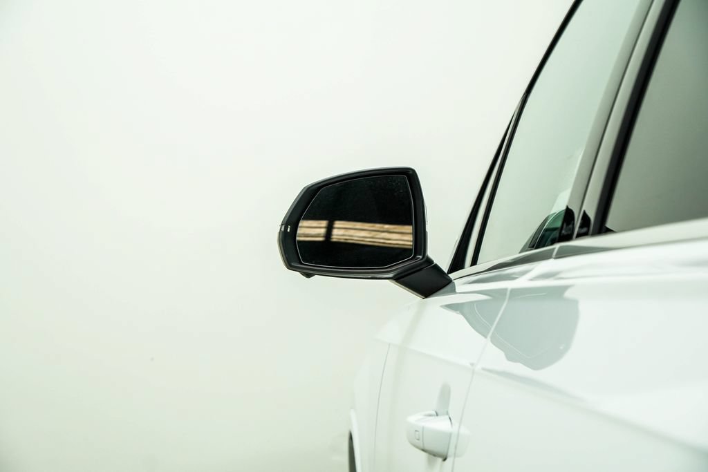 Used 2025 Audi Q7 3.0T Premium Plus AWD/4WD image 15
