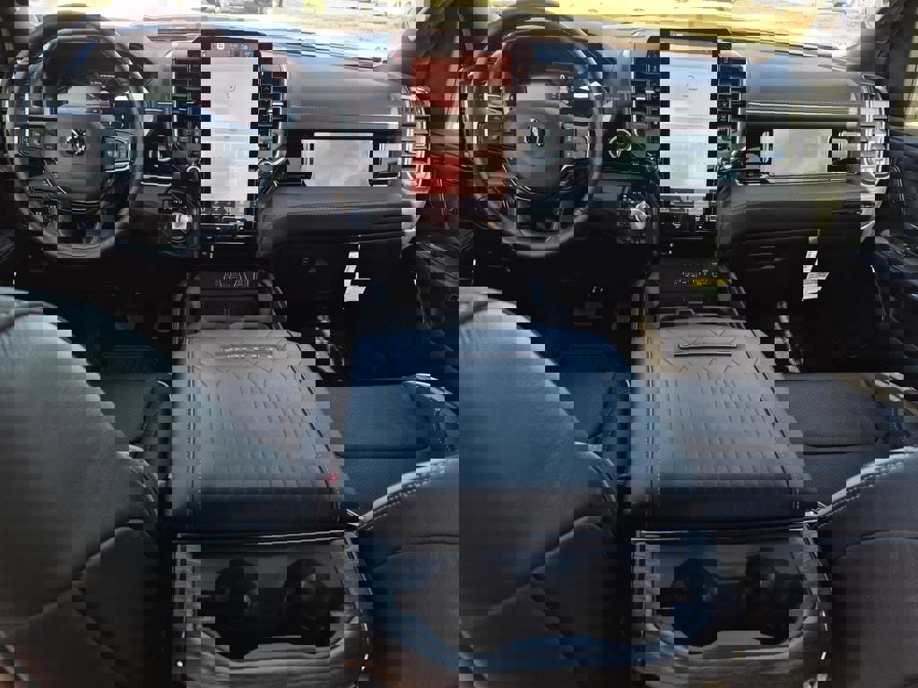 New 2025 RAM 1500 Limited image 15