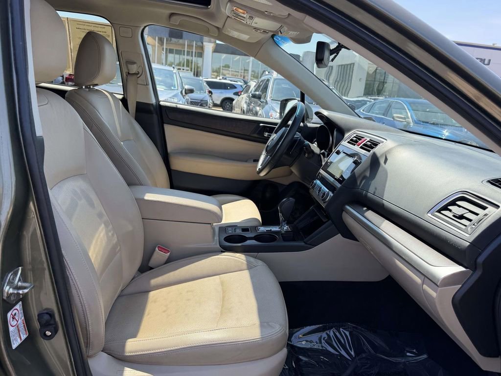 Used 2016 Subaru Outback 2.5i Limited image 12