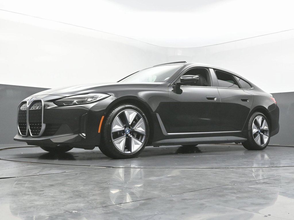 Used 2022 BMW i4 eDrive40 w/ Premium Package image 54