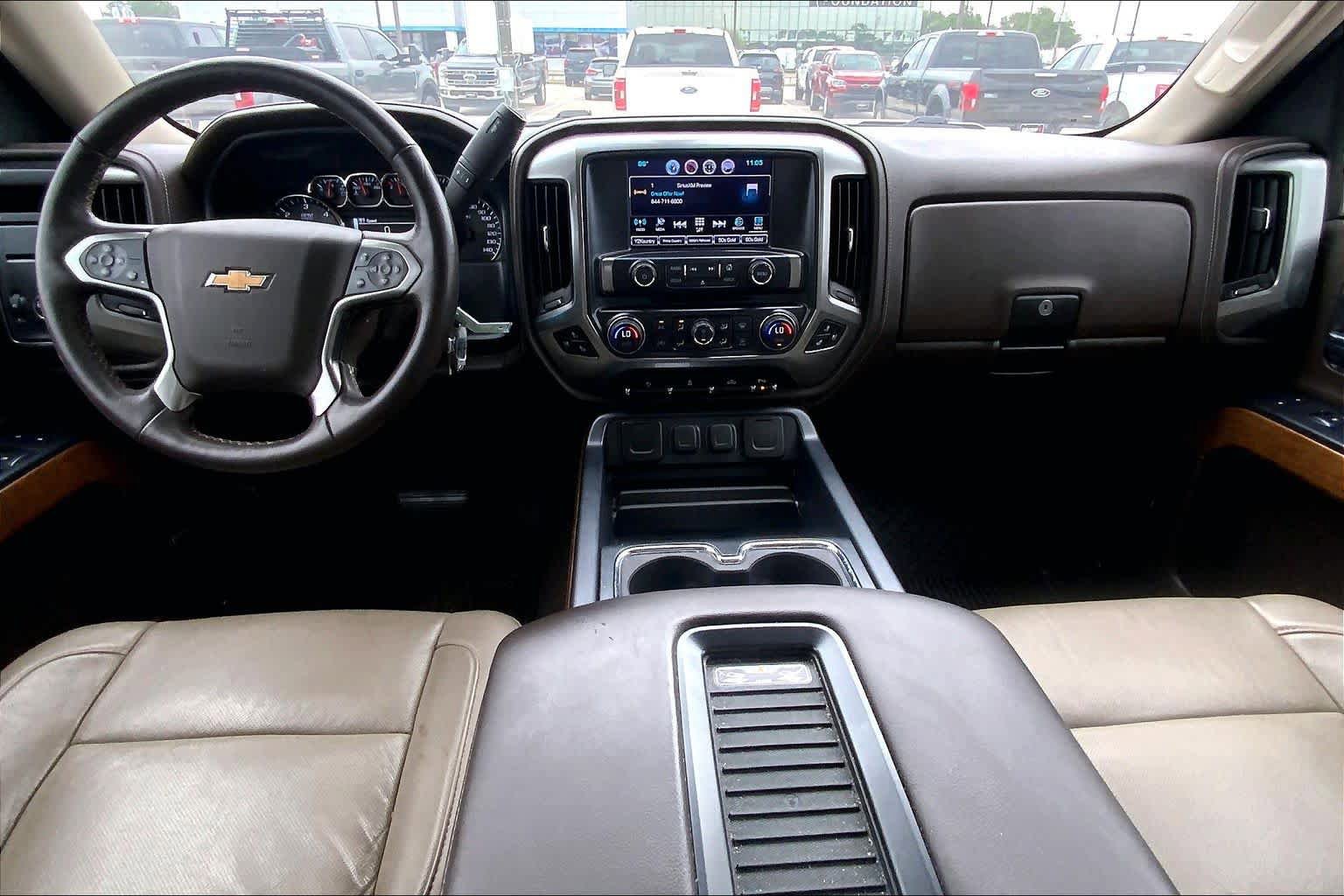 Used 2016 Chevrolet Silverado 1500 LTZ w/ Texas Edition RWD image 15