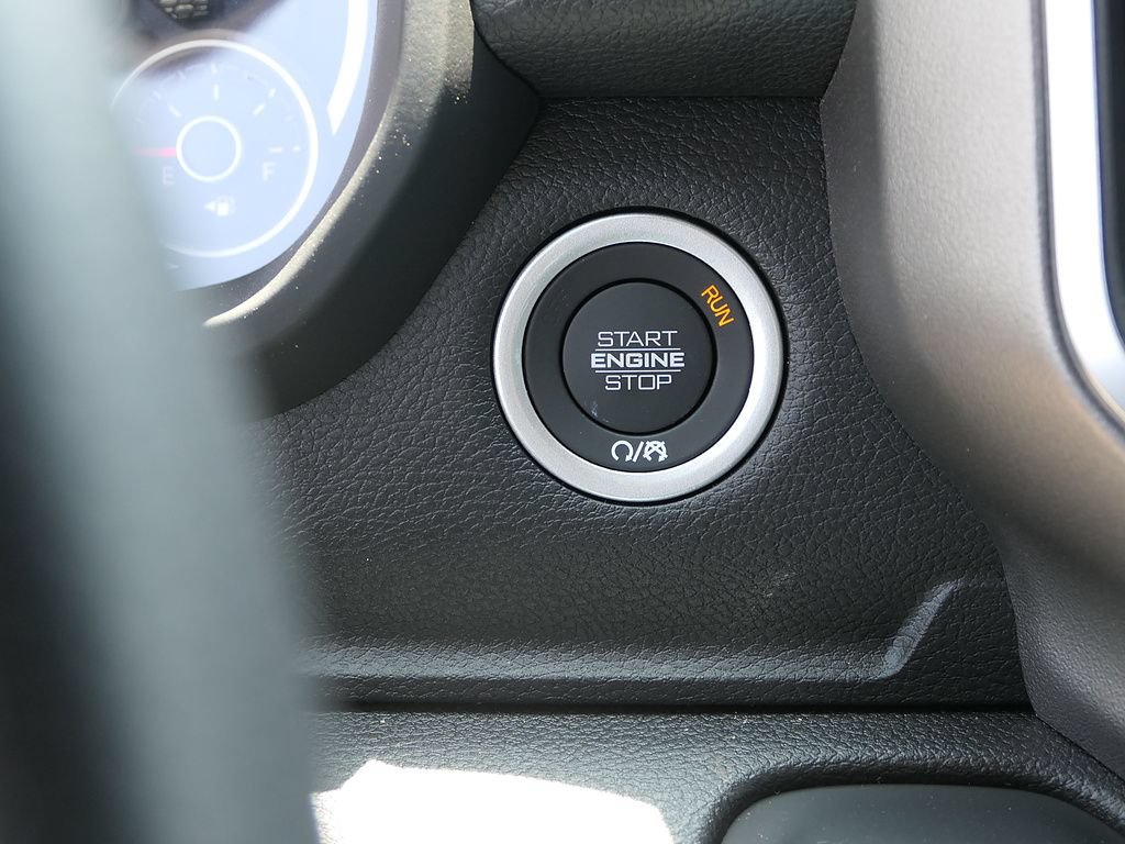 New 2026 RAM 1500 Express AWD/4WD image 15