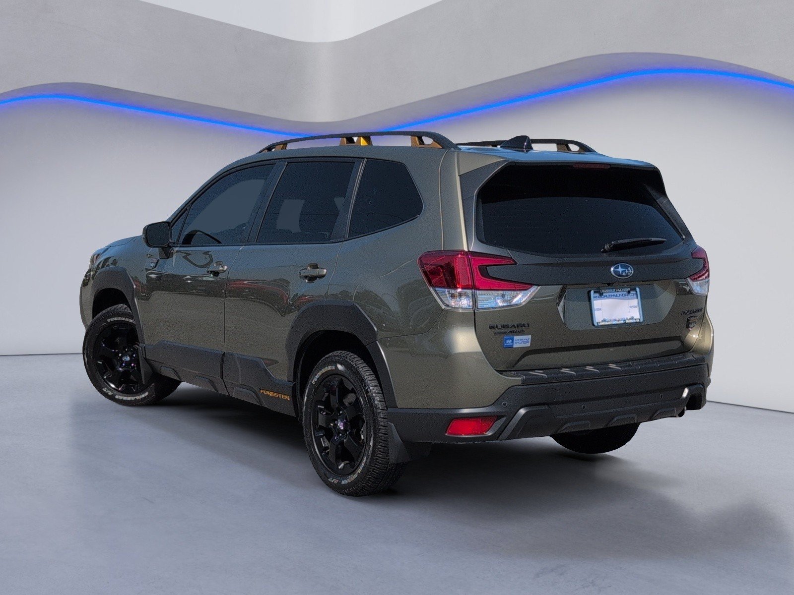 Used 2025 Subaru Forester Wilderness w/ Convenience Package AWD/4WD image 9