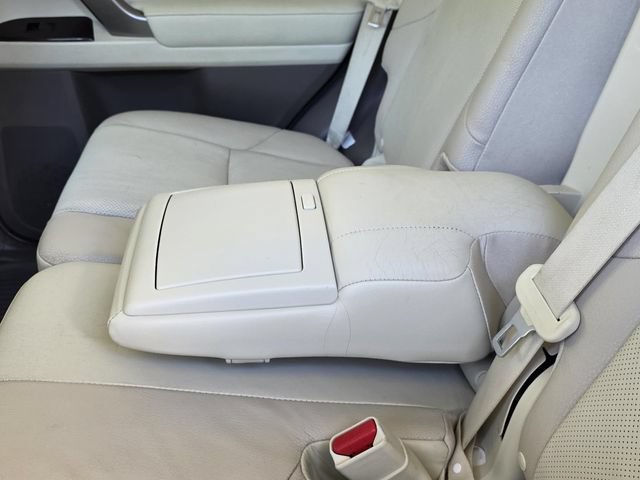 Used 2017 Lexus GX 460 Premium w/ Premium Package AWD/4WD image 10