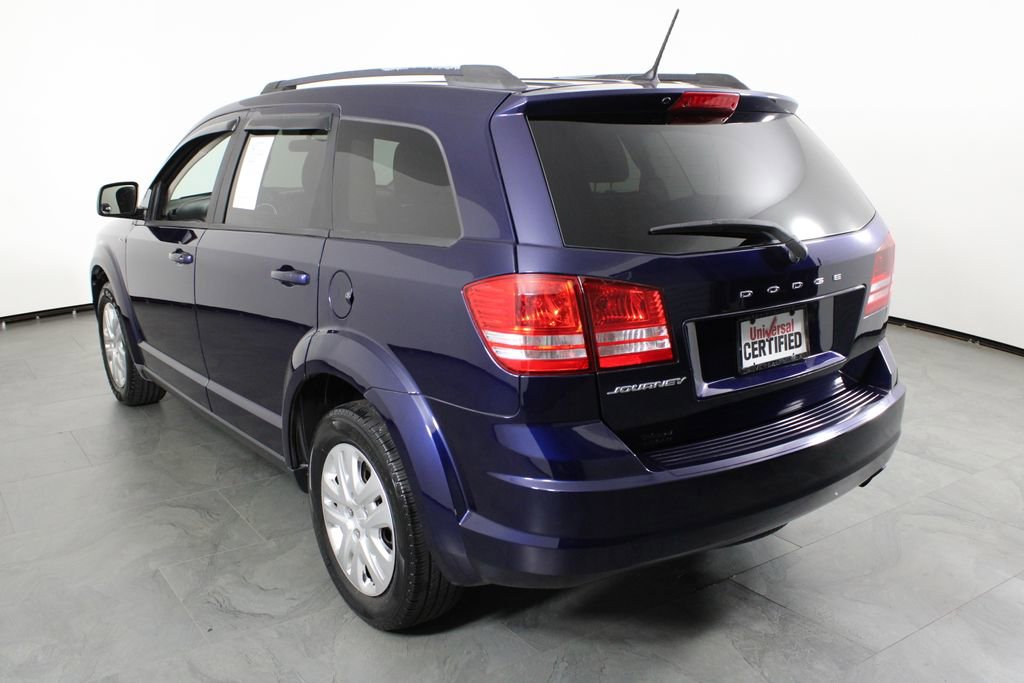 Used 2017 Dodge Journey SE FWD image 3