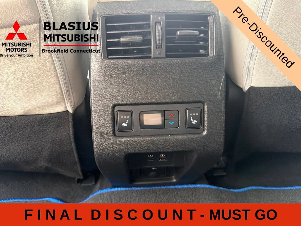 Used 2023 Mitsubishi Outlander SEL AWD/4WD image 52