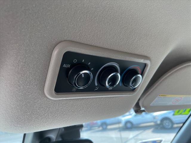 Used 2019 Chevrolet Express 3500 LT w/ LT Preferred Equipment Group RWD image 14