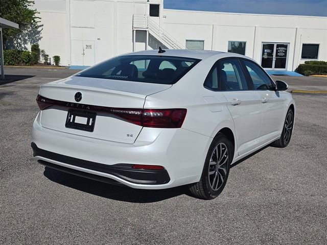 New 2025 Volkswagen Jetta SE image 4