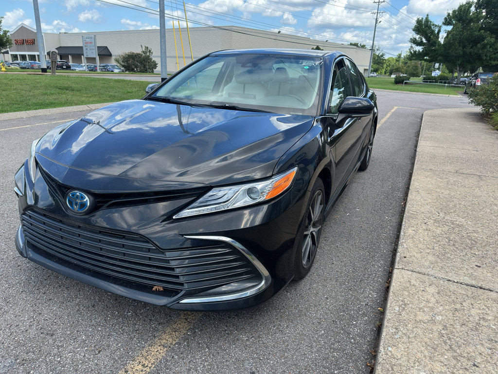 Used 2022 Toyota Camry XLE FWD image 8