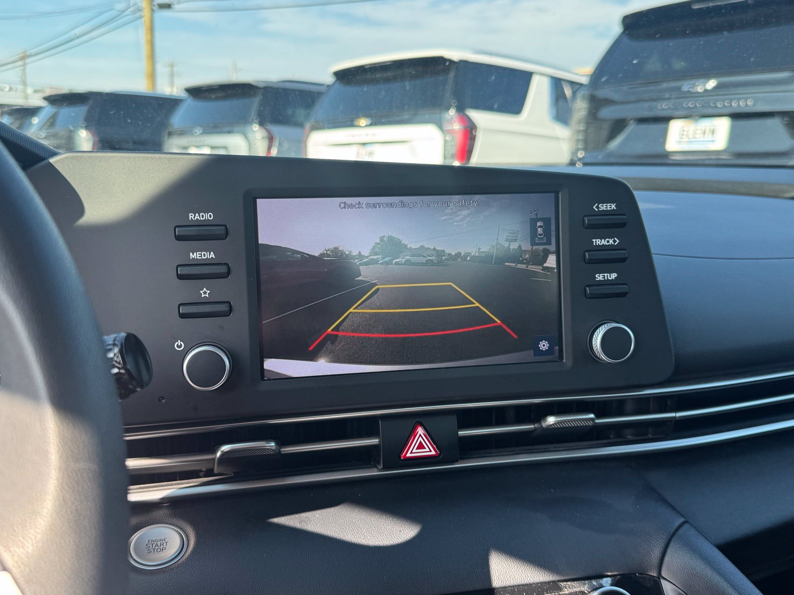Used 2022 Hyundai Elantra SEL FWD image 19