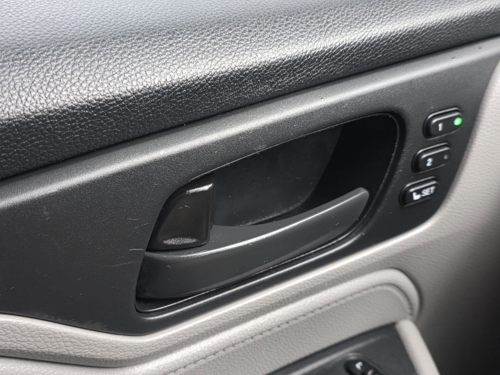 Used 2019 Honda Odyssey EX-L image 10