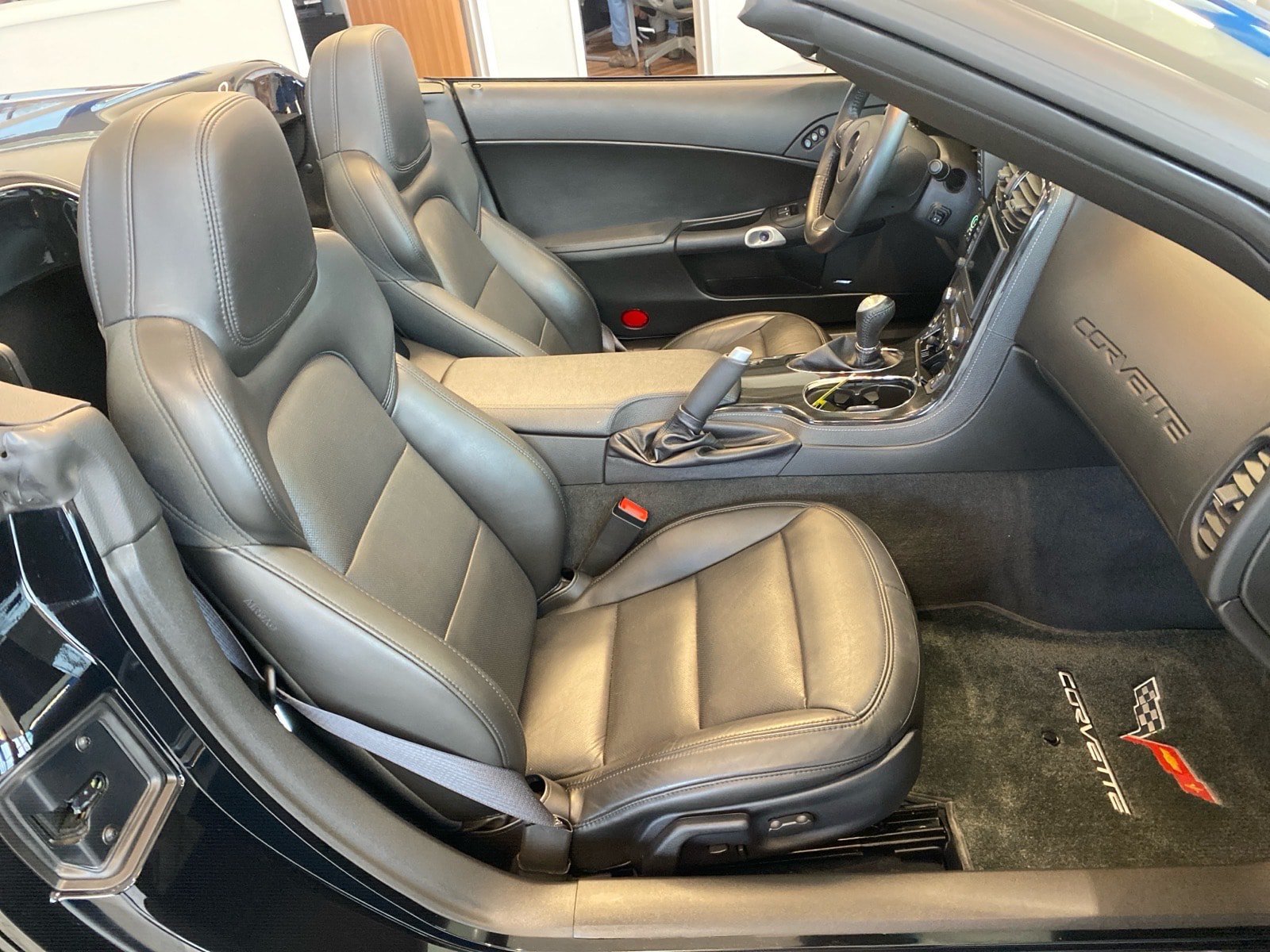 Used 2013 Chevrolet Corvette Grand Sport w/ 3LT Preferred Equipment Group RWD image 23