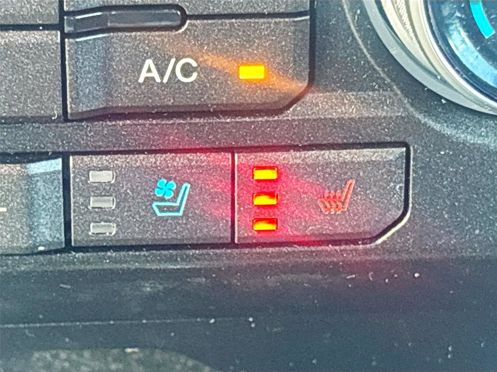 Used 2019 Ford F150 Lariat w/ Equipment Group 502A Luxury image 21