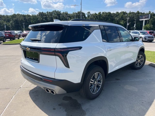 New 2026 Chevrolet Traverse LT w/ Driver Confidence Package image 9