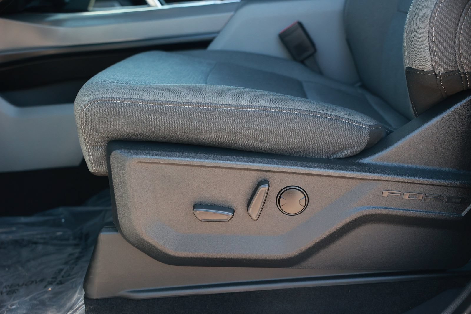 Used 2024 Ford F150 Lightning Flash AWD/4WD image 24