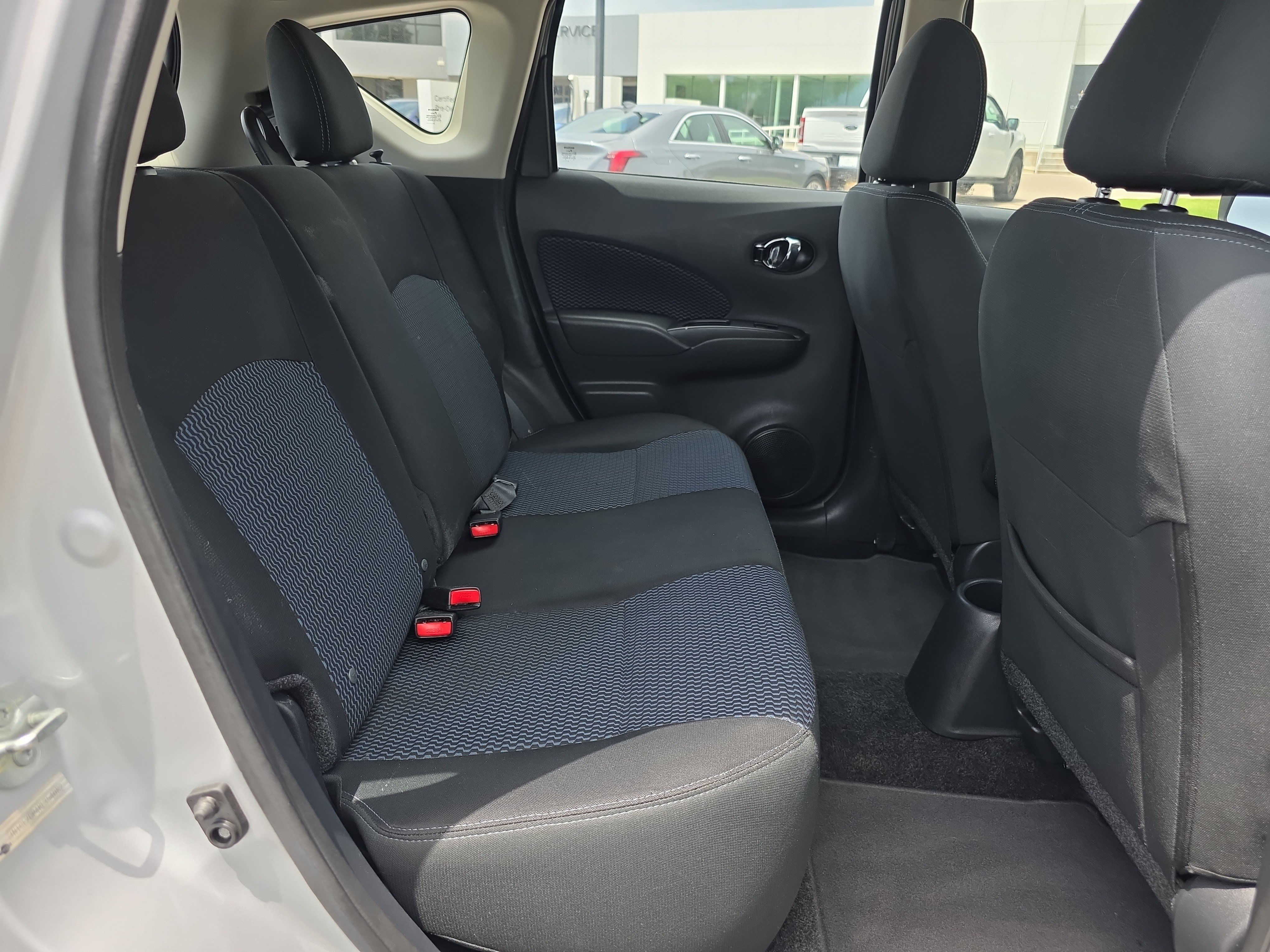 Used 2019 Nissan Versa Note SV FWD image 14