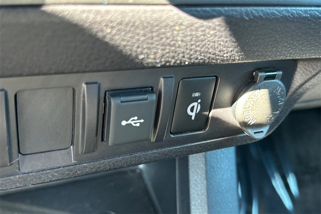 Used 2023 Toyota Tacoma TRD Sport w/ Technology Package image 30