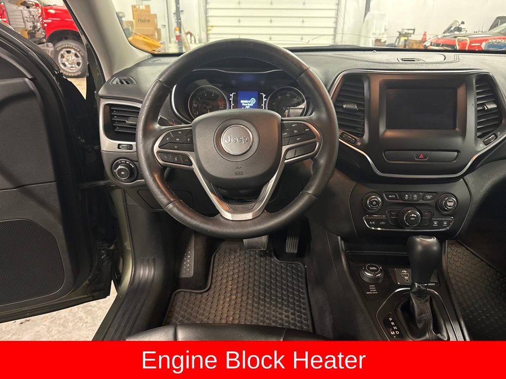 Used 2019 Jeep Cherokee Latitude Plus w/ Cold Weather Group image 15