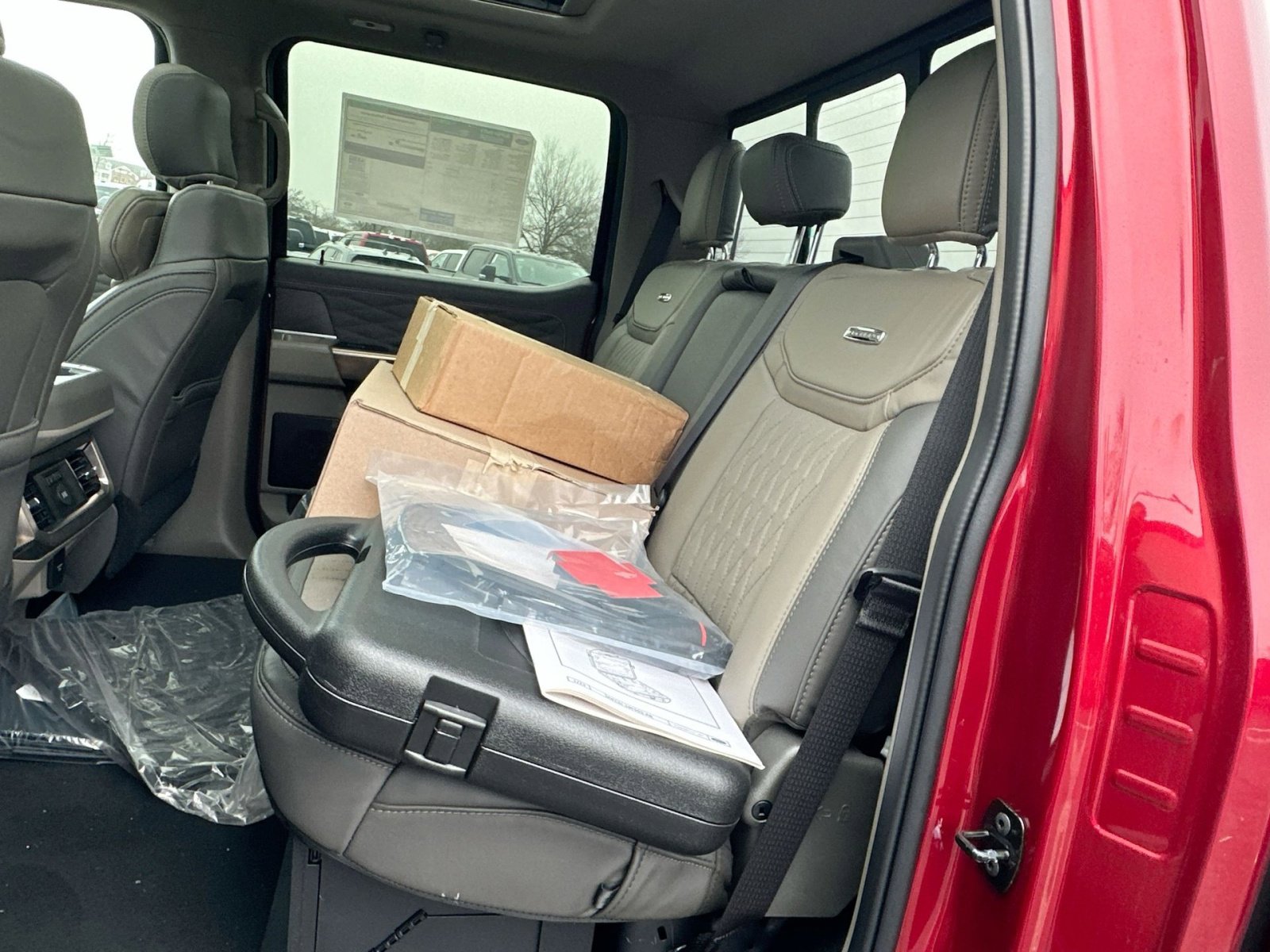 New 2026 Ford F450 Platinum w/ Platinum Plus Package AWD/4WD image 33
