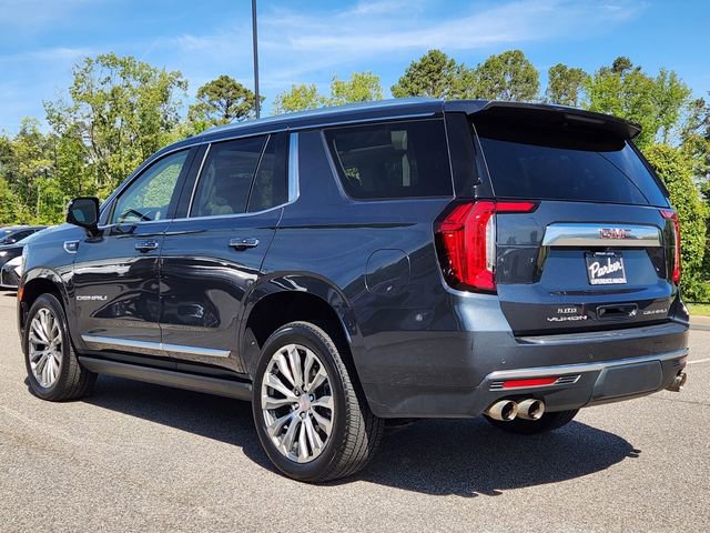 Used 2021 GMC Yukon Denali w/ Denali Premium Package image 3