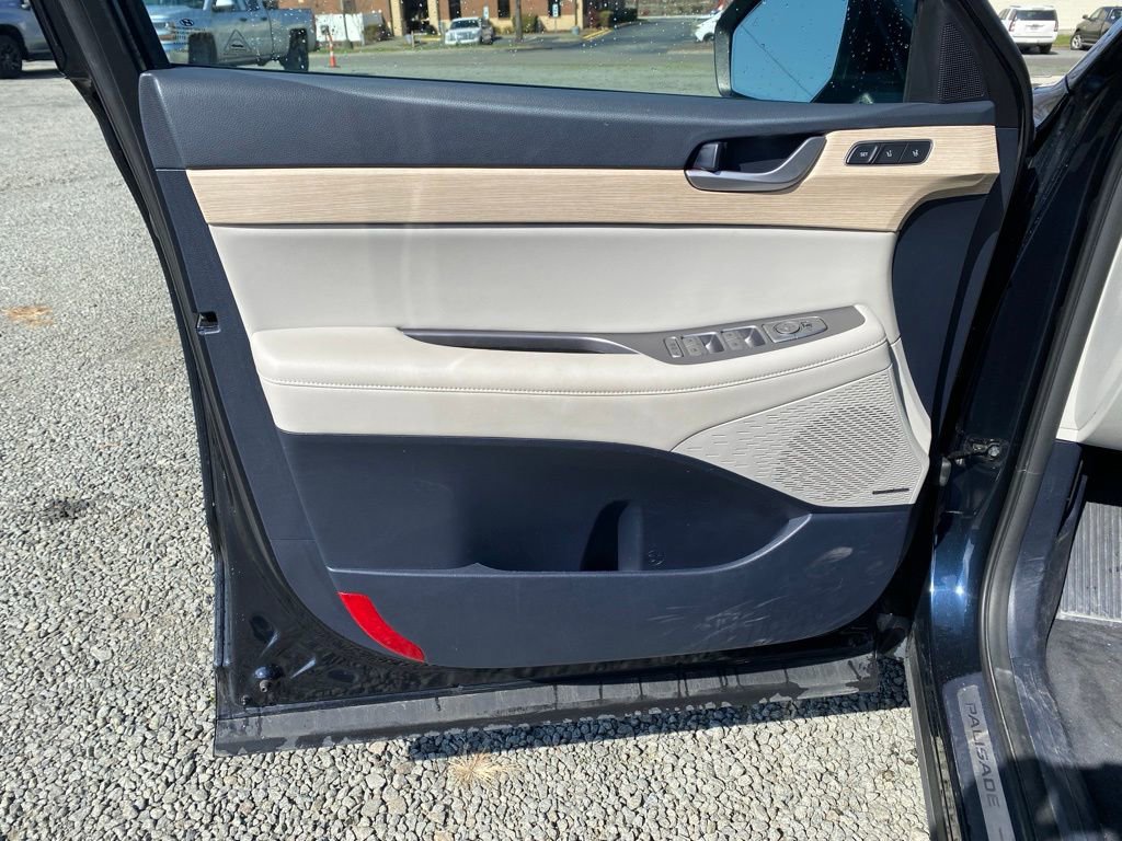 Used 2024 Hyundai Palisade Limited FWD image 10