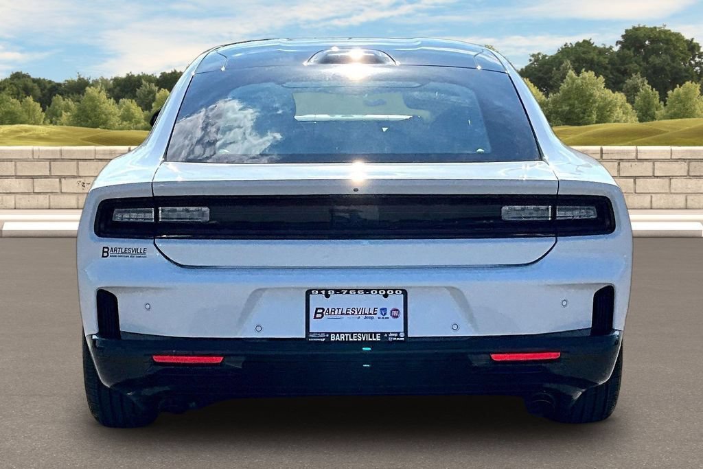 New 2027 Dodge Charger R/T AWD/4WD image 4