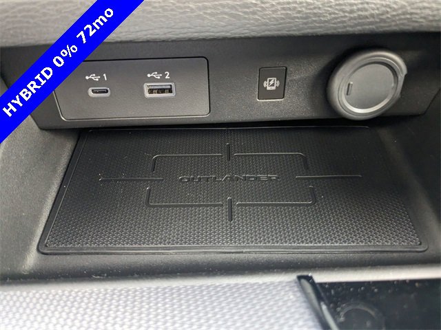 New 2025 Mitsubishi Outlander SEL image 26