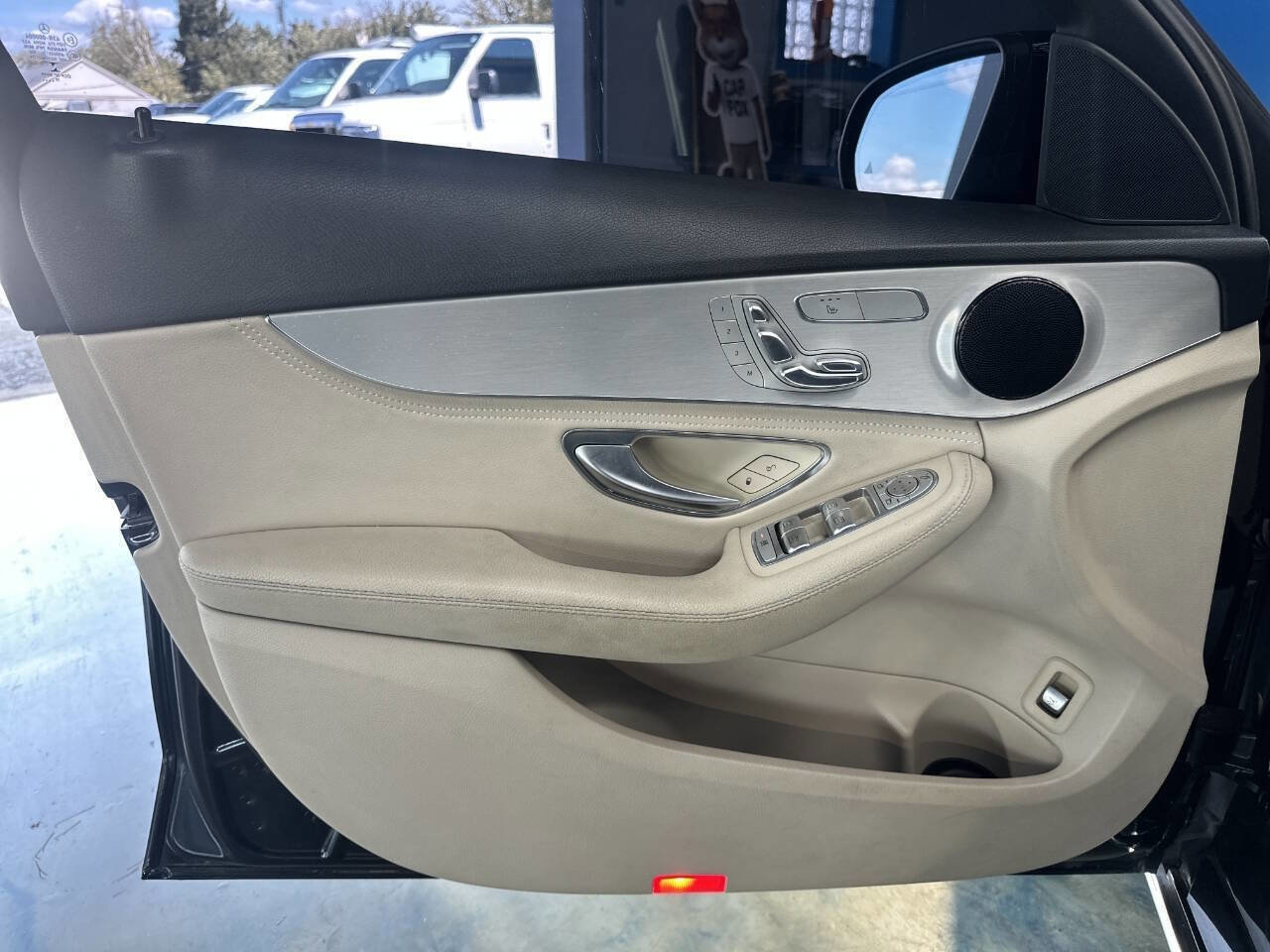 Used 2016 Mercedes-Benz C 300 4MATIC Sedan image 20