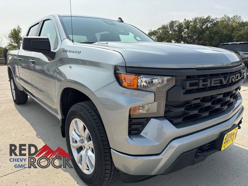 New 2026 Chevrolet Silverado 1500 Custom image 3