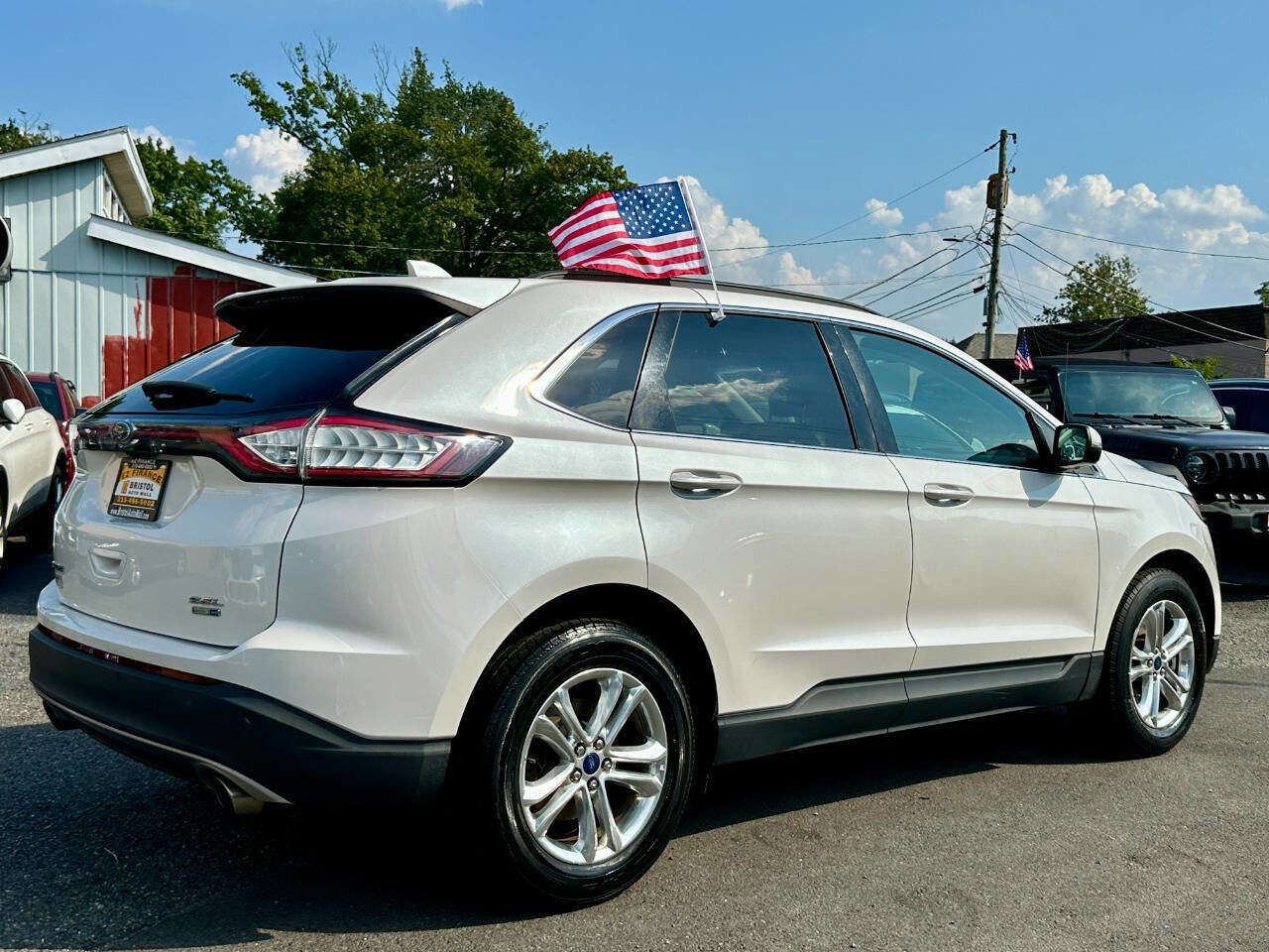 Used 2016 Ford Edge SEL w/ Equipment Group 201A AWD/4WD image 7
