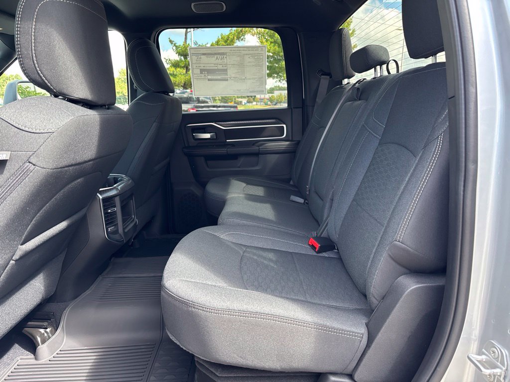 New 2027 RAM 2500 Big Horn AWD/4WD image 17