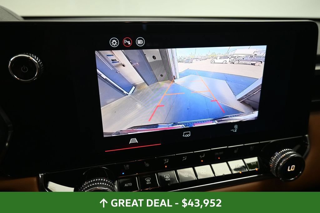 Used 2025 GMC Canyon AT4 w/ Nightfall Edition AWD/4WD image 34