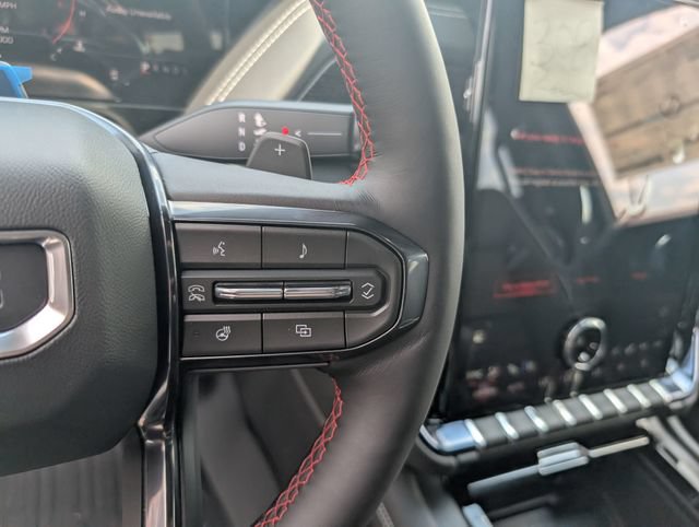 New 2026 GMC Yukon AT4 Ultimate AWD/4WD image 18