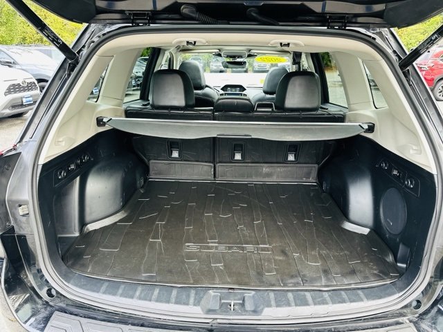 Used 2022 Subaru Forester Touring w/ Popular Package #2 image 24