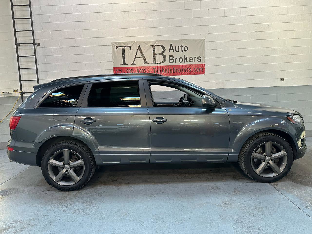 Used 2015 Audi Q7 3.0T Premium Plus w/ Premium Plus Package image 2