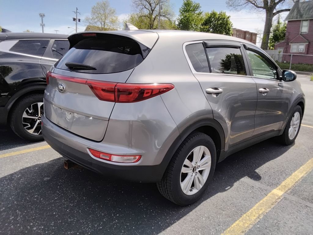 Used 2018 Kia Sportage LX FWD image 6