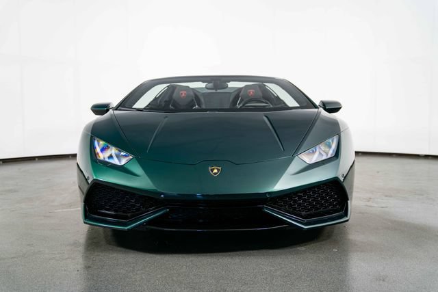Used 2016 Lamborghini Huracan LP 610-4 AWD/4WD image 3