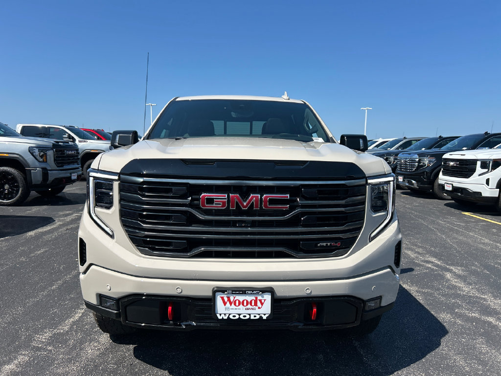 New 2026 GMC Sierra 1500 AT4 w/ AT4 Premium Package AWD/4WD image 4