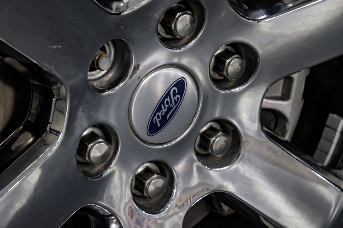 Used 2023 Ford F150 Lariat RWD image 55