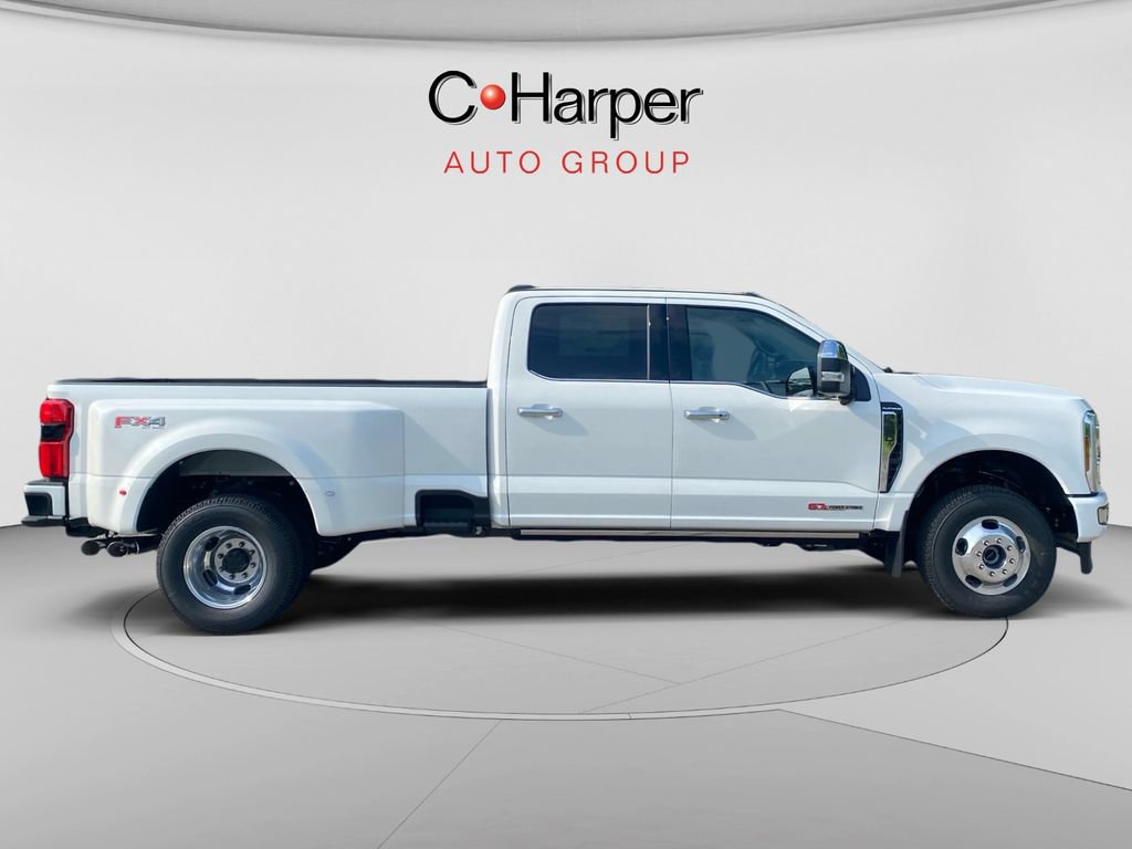 New 2026 Ford F350 Platinum w/ Platinum Plus Package AWD/4WD image 2