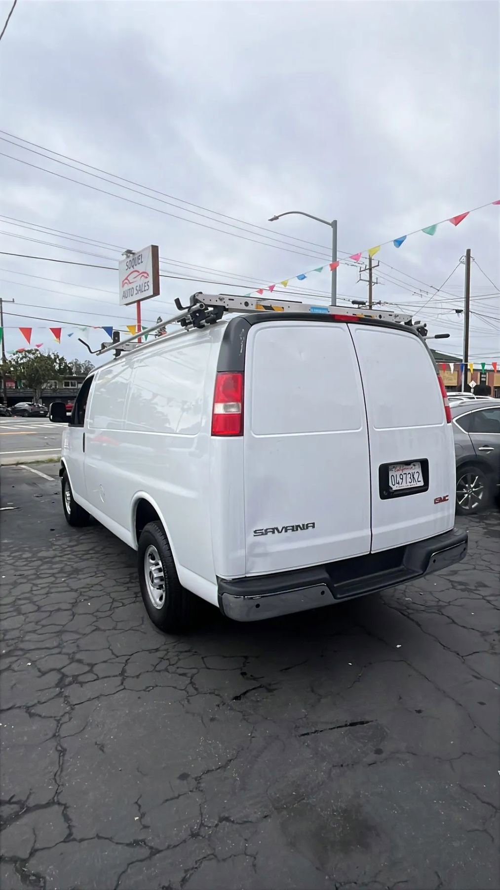 Used 2017 GMC Savana 2500 image 4