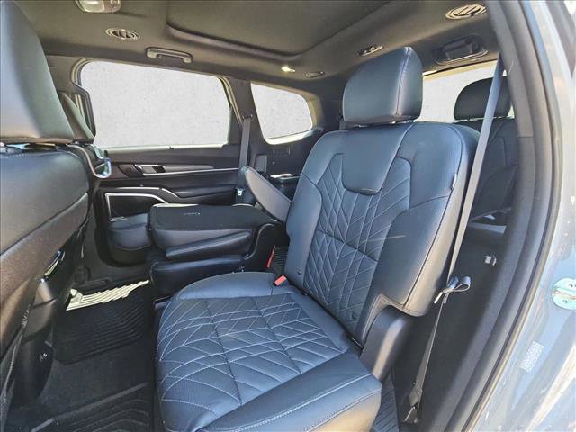 Used 2023 Kia Telluride SX X-Line image 18