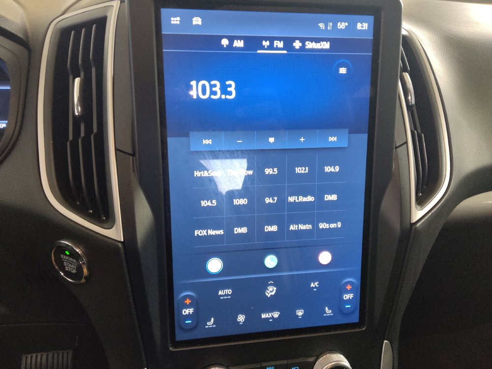 Used 2024 Ford Edge SEL image 25