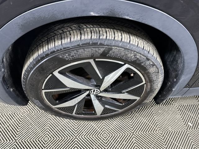 Used 2023 Volkswagen ID.4 Pro S image 10