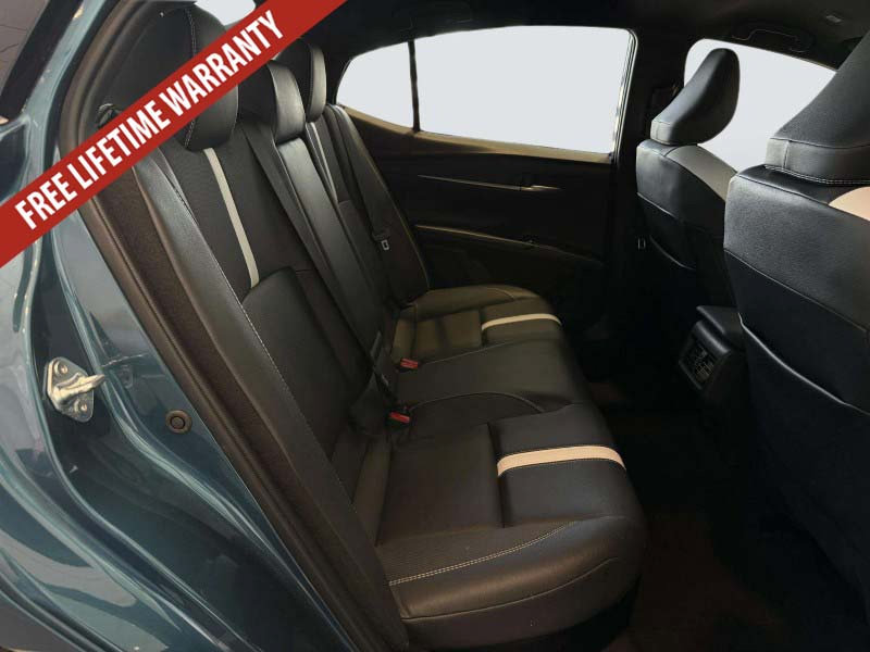 Used 2025 Toyota Camry SE FWD image 30