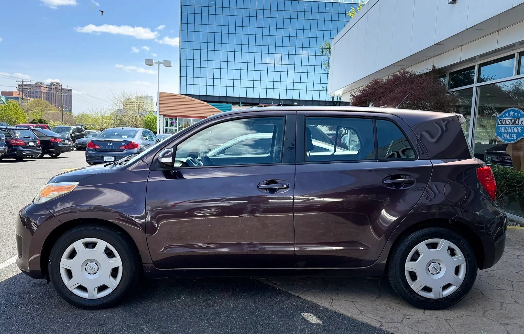 Used 2011 Scion xD FWD image 4