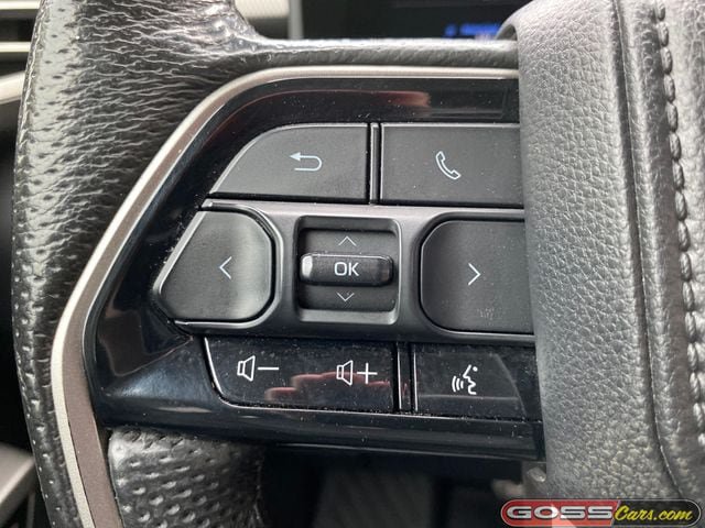 Used 2024 Toyota Tundra Limited w/ TRD Off-Road Package AWD/4WD image 19