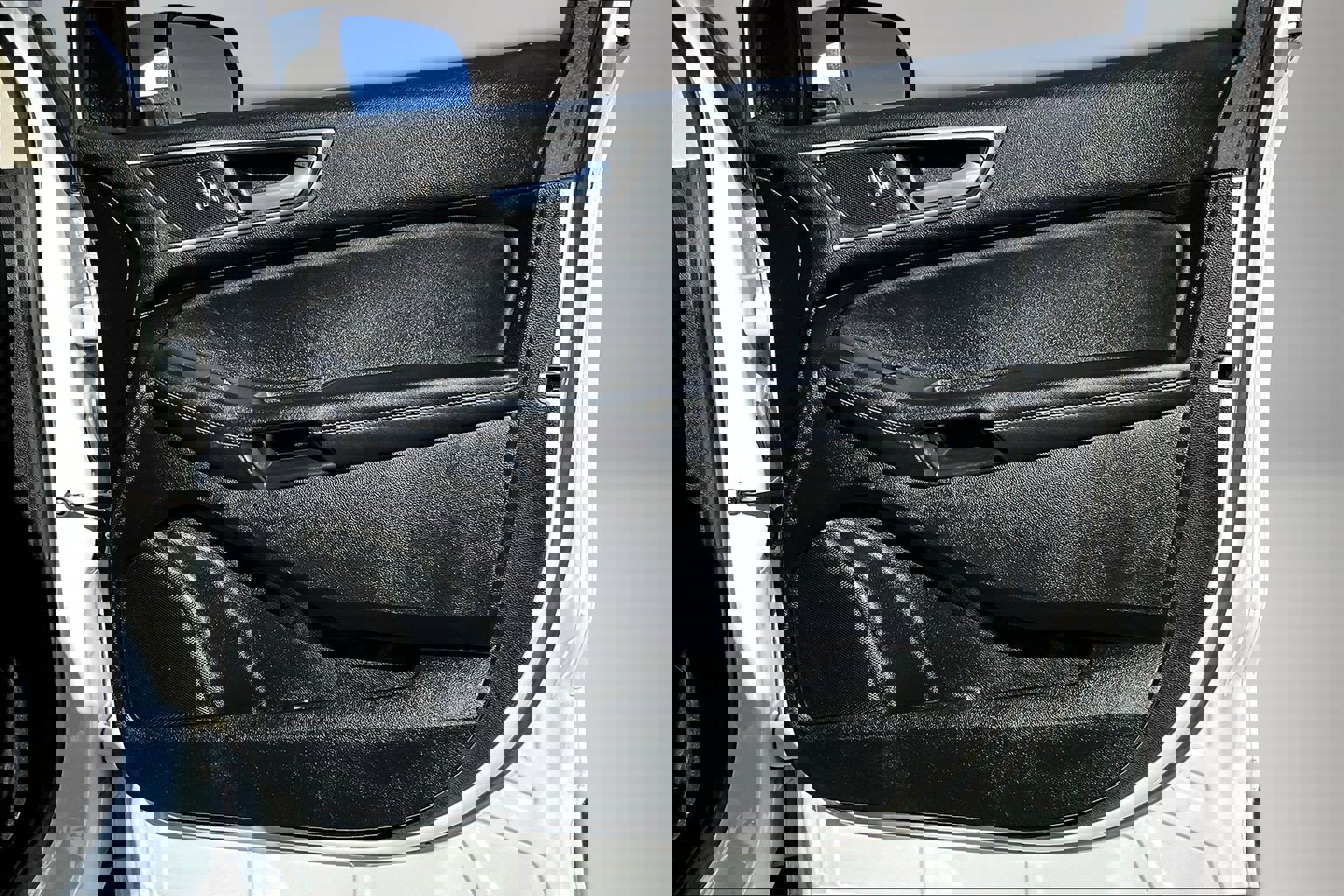 Used 2024 Ford Edge SEL image 28