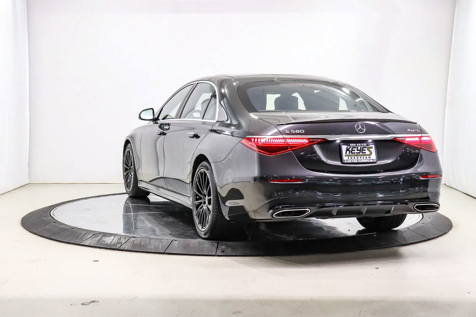 Certified 2022 Mercedes-Benz S 580 4MATIC Sedan image 2
