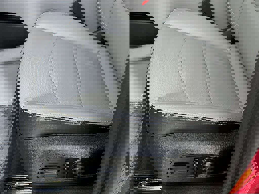 Used 2020 GMC Terrain SLT w/ Preferred Package image 30